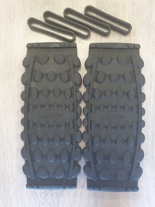 Sole 8 black (pair) -XR3 SE series